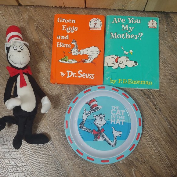 Cat in the Hat plush/2 Dr Suess books one hardback one paperback /dish plate - Picture 1 of 15